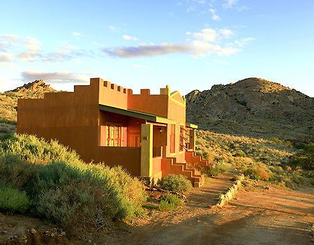 Klein-Aus Vista Desert Horse Inn Exterior foto
